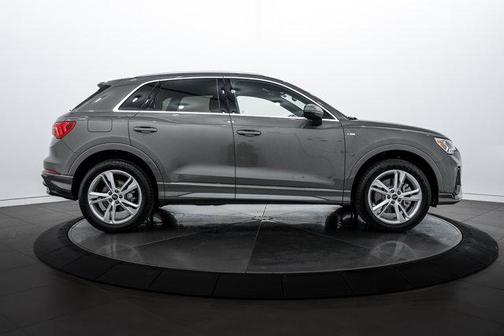 2024 Audi Q3 45 S line Premium Plus
