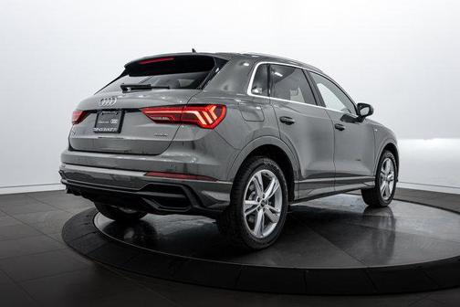 2024 Audi Q3 45 S line Premium Plus