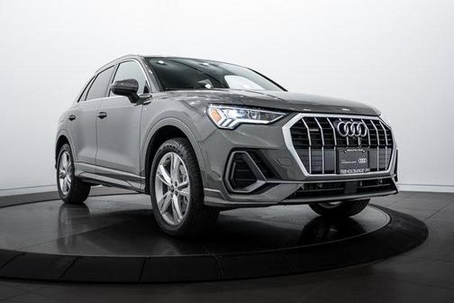 2024 Audi Q3 45 S line Premium Plus