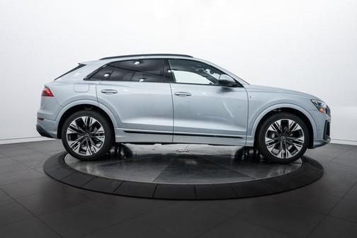 2025 Audi Q8 55 Prestige