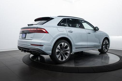 2025 Audi Q8 55 Prestige