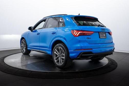 2023 Audi Q3 45 S line Premium Plus