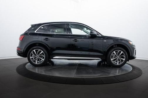 2022 Audi Q5 45 S line Premium