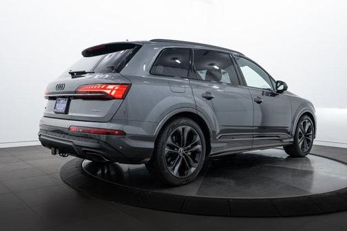 2025 Audi Q7 55 Prestige