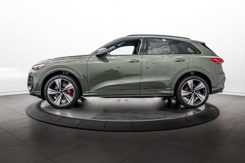 Green 2026 Audi SQ5 3.0T Premium Plus