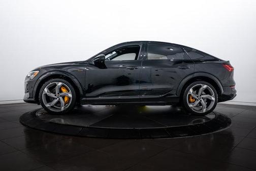 2023 Audi e-tron S Sportback Prestige