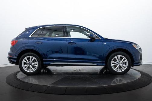 2025 Audi Q3 45 S line Premium Plus