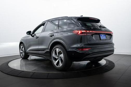 2025 Audi Q6 e-tron Premium Plus