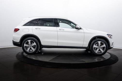 2022 Mercedes-Benz GLC 300 4MATIC