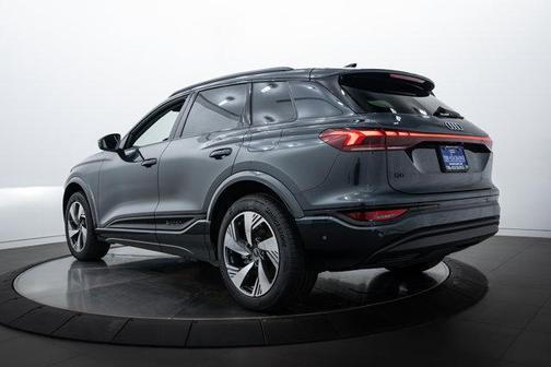 2025 Audi Q6 e-tron Premium Plus