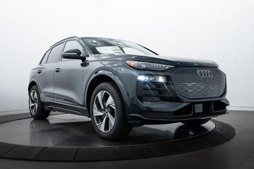 2025 Audi Q6 e-tron Premium Plus