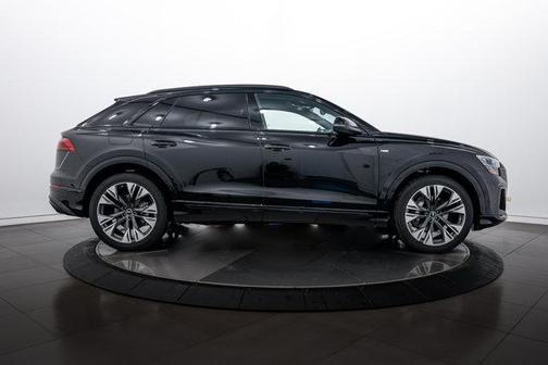 2026 Audi Q8 55 Premium Plus