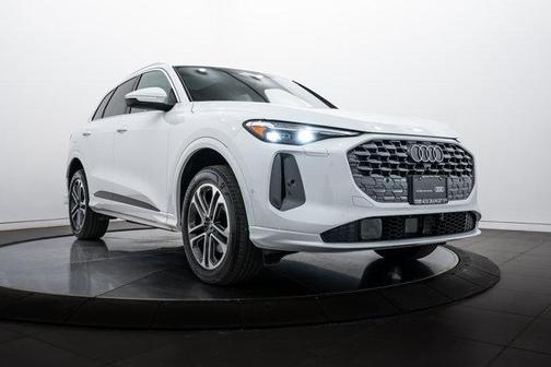 2025 Audi Q5 Premium Plus