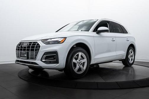 2023 Audi Q5 40 Premium