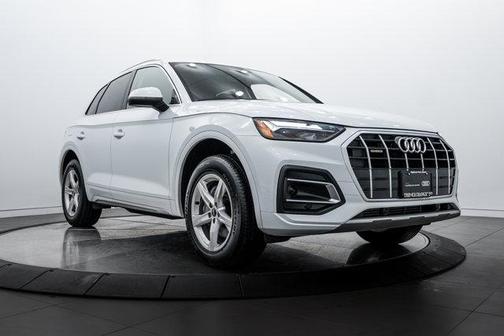 2023 Audi Q5 40 Premium