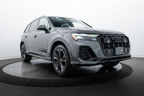 2025 Audi Q7 55 Premium Plus