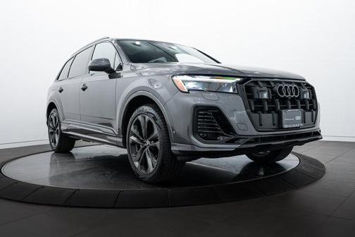 2025 Audi Q7 55 Premium Plus