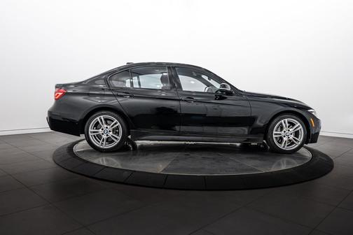 Black Sapphire Metallic 2017 BMW 340 340i xDrive