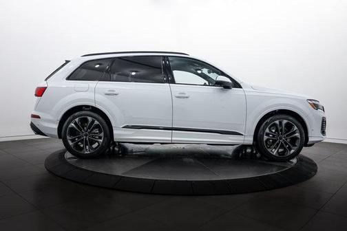 2026 Audi Q7 55 Prestige