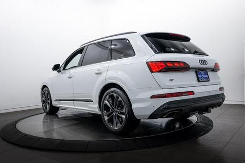 2026 Audi Q7 55 Prestige