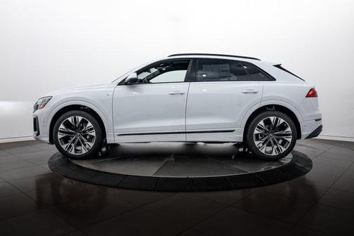 2026 Audi Q8 55 Premium Plus