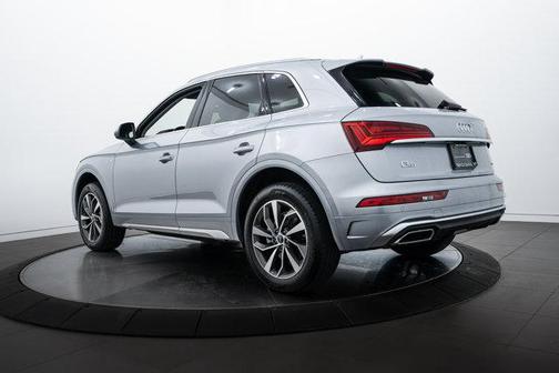 2025 Audi Q5 45 S line Premium Plus