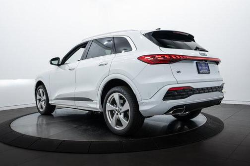 2025 Audi Q5 Premium Plus