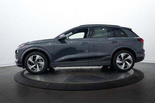 2025 Audi Q6 e-tron Prestige