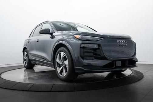 2025 Audi Q6 e-tron Prestige