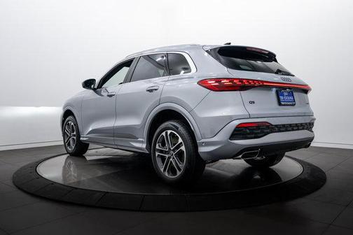 2025 Audi Q5 Premium Plus