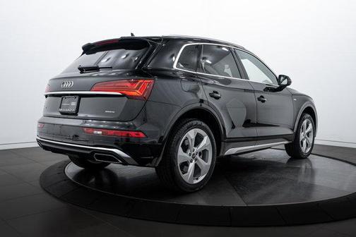 2025 Audi Q5 45 S line Premium Plus