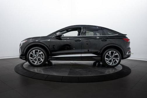 2023 Audi Q4 e-tron Prestige