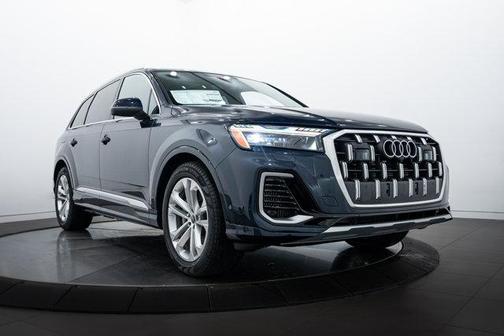 2025 Audi Q7 55 Prestige
