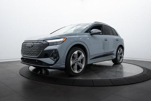 2024 Audi Q4 e-tron Premium Plus