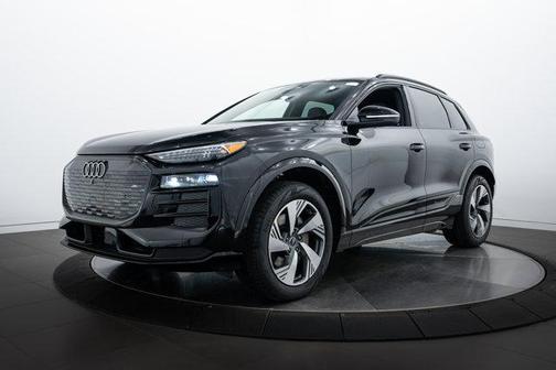 2025 Audi Q6 e-tron Premium Plus