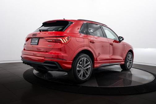 2025 Audi Q3 S line Premium