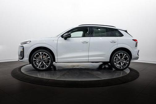 Glacier White 2026 Audi Q3 S line