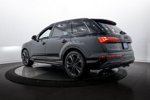 2026 Audi Q7 55 Premium Plus