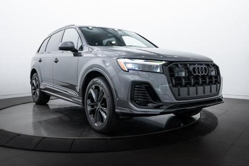 2025 Audi Q7 55 Premium Plus