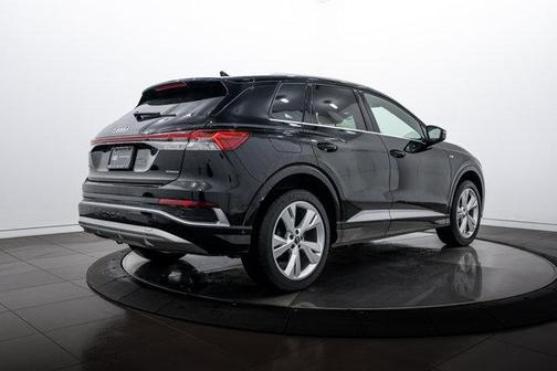 2023 Audi Q4 e-tron Premium Plus