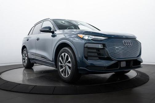 2025 Audi Q6 e-tron Premium