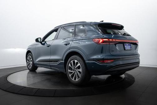 2025 Audi Q6 e-tron Premium