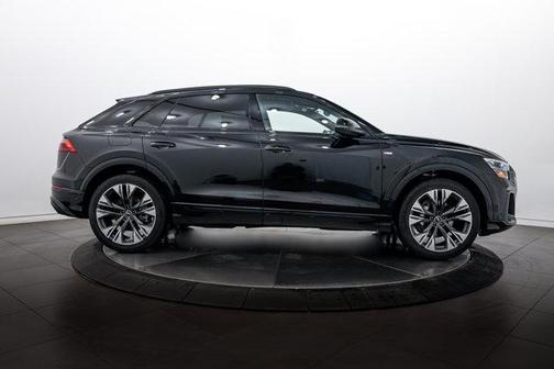 2026 Audi Q8 55 Premium Plus