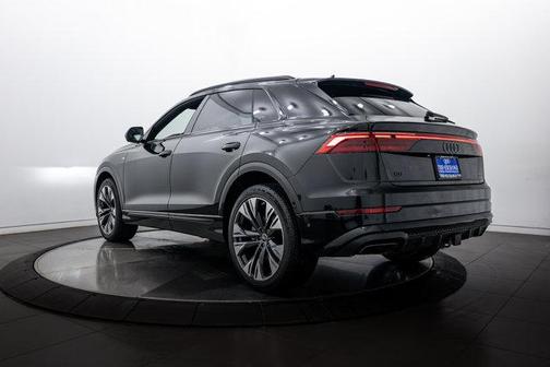 2026 Audi Q8 55 Premium Plus