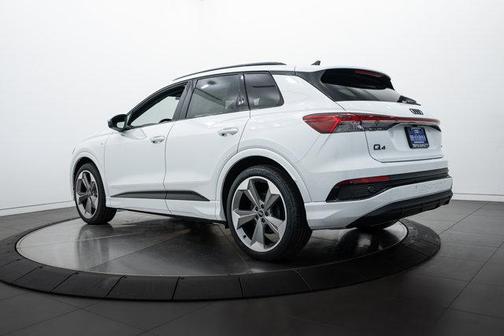 2025 Audi Q4 e-tron Premium Plus