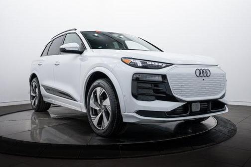 2025 Audi Q6 e-tron Premium Plus