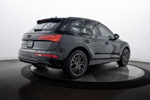 Mythos Black Metallic 2023 Audi SQ5 3.0T Premium Plus