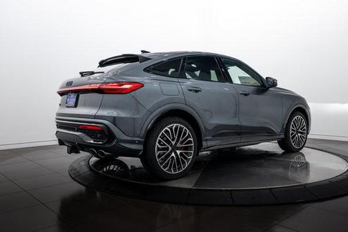 Daytona Gray 2026 Audi SQ5 3.0T Prestige