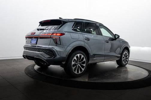 Daytona Gray 2026 Audi Q3 S line
