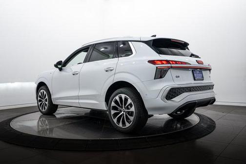 Glacier White 2026 Audi Q3 S line